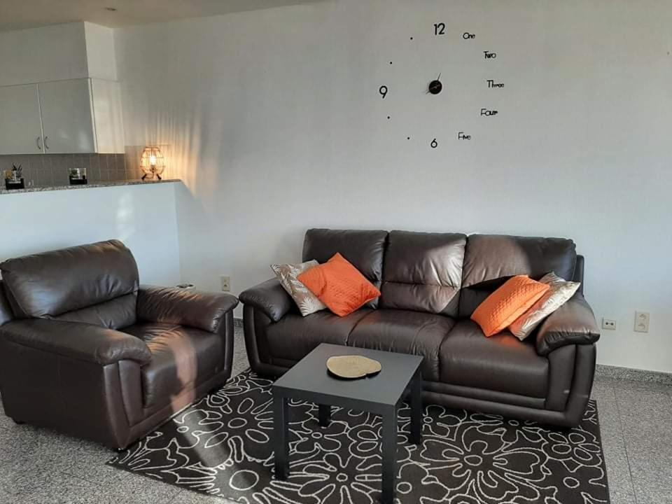 Appartement "Zeezicht 002" オステンド エクステリア 写真