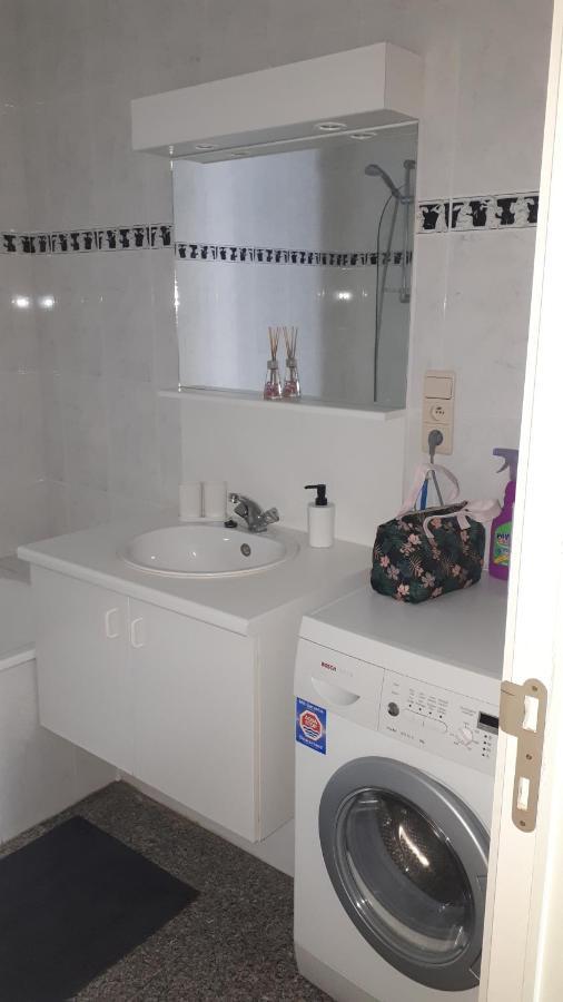 Appartement "Zeezicht 002" オステンド エクステリア 写真
